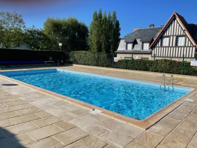 La Vigie Spacieux, Lumineux, Piscine Deauville Eksteriør bilde