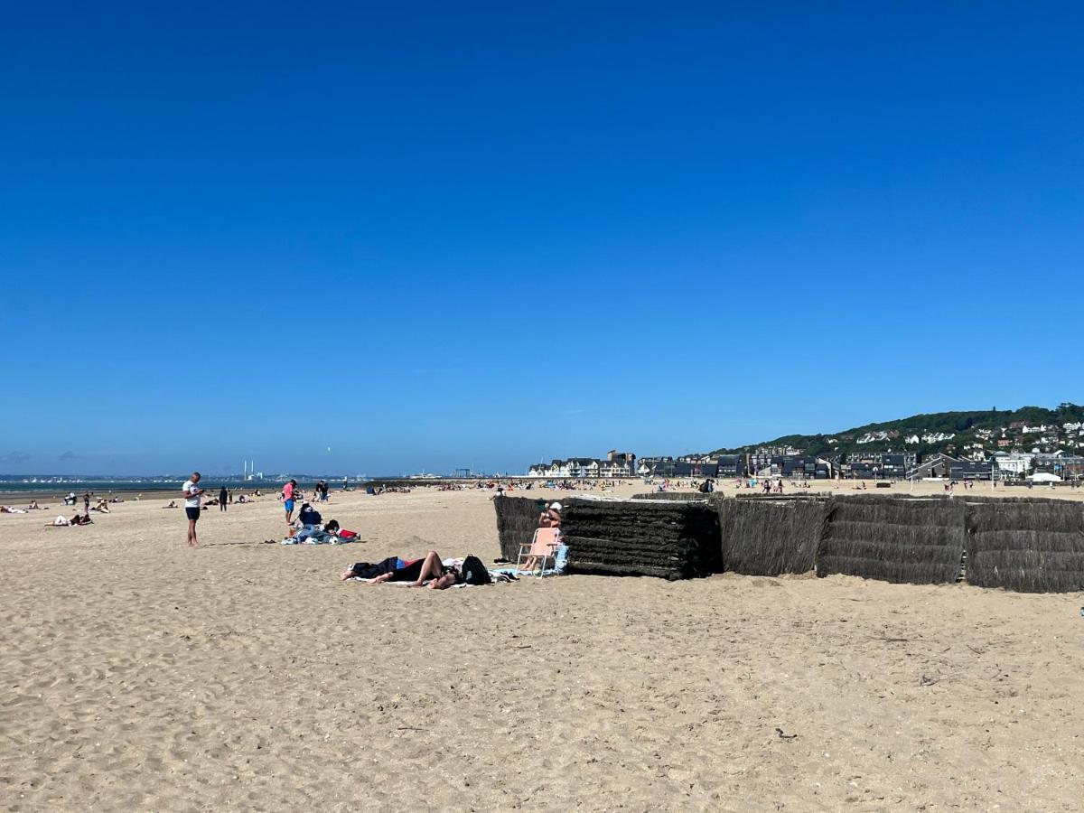 La Vigie Spacieux, Lumineux, Piscine Deauville Eksteriør bilde
